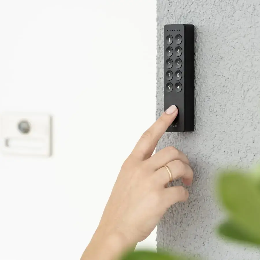 control accesos cerradura inteligente